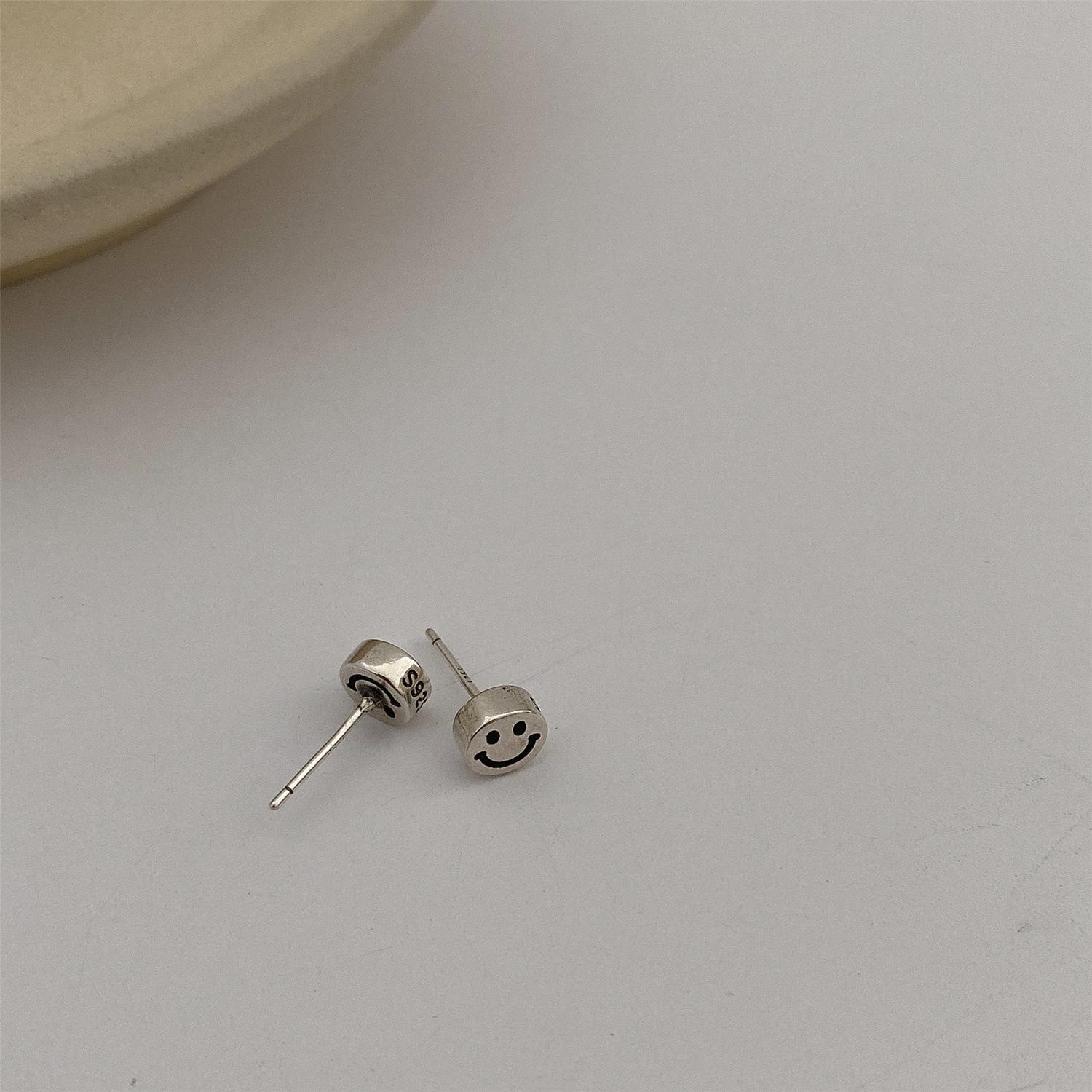Korean Smile S925 Sterling Silver Antique Stud Earrings - Chic & Simple Small Ins Style for Women 925 Silver