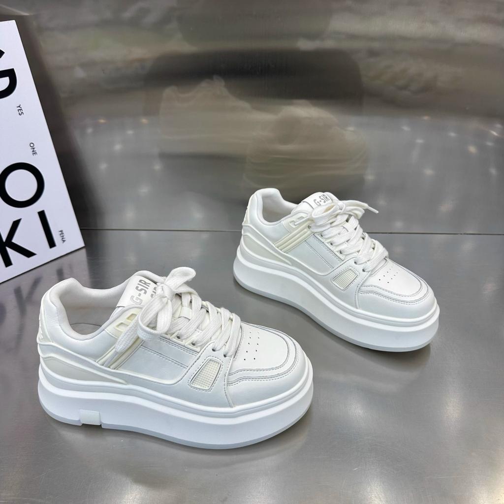 2025 new summer Hong Kong style versatile platform white shoes women's casual board shoes ins popular sports bread shoes