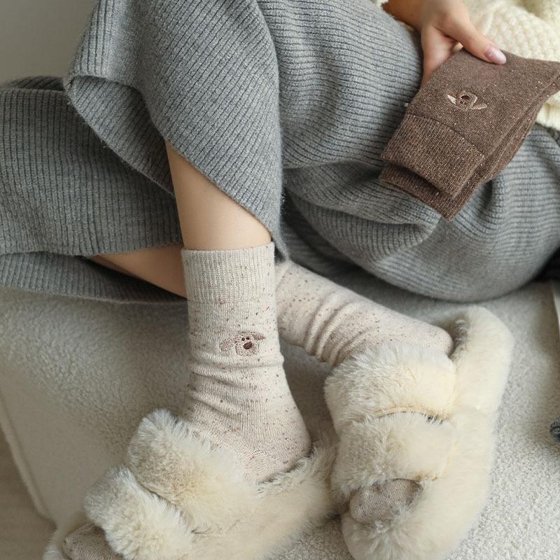 Female Autumn and Winter Thickened Warm Cute Cartoon Embroidered Puppy Wool Drum Pile Socks