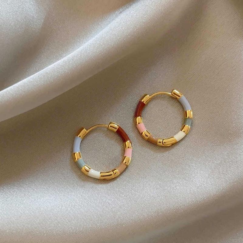 Orecchini a clip smaltati colorati Robusto metallo Accessori moda Design portatili Stili trendy giovanili