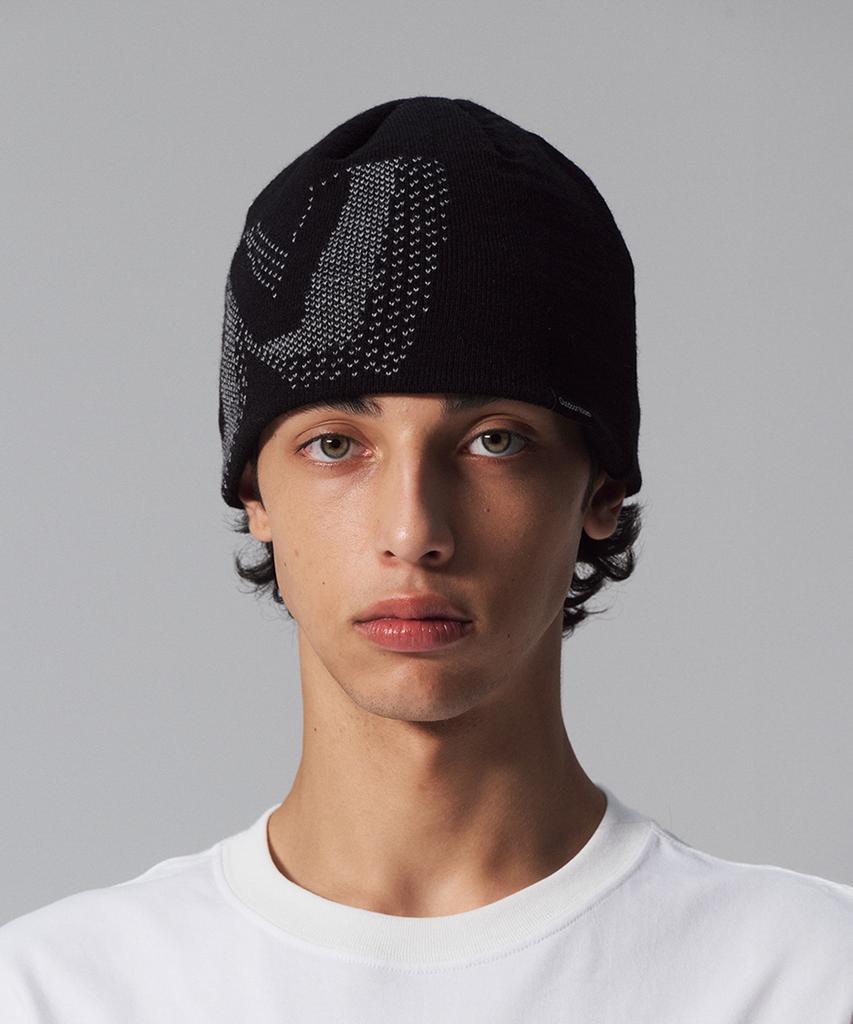 Ausdoeoboiseu Ov Shadow Jacquard Beanie (Black)