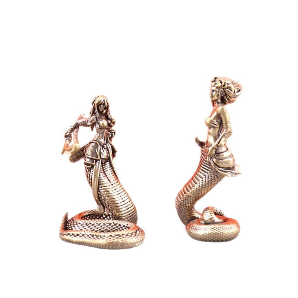 Creative Brass Medusa Ornament Ancient Greek Snake Girl Vintage Crafts Home Office Desktop Tea Pet Ornament