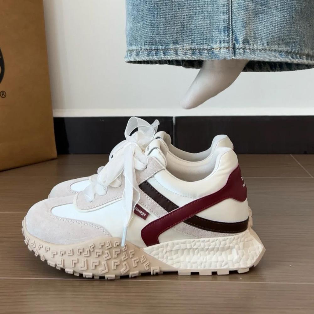 Inner height increase German training shoes women's 2025 spring platform small ballet style retro leather casual sports Forrest Gump shoes