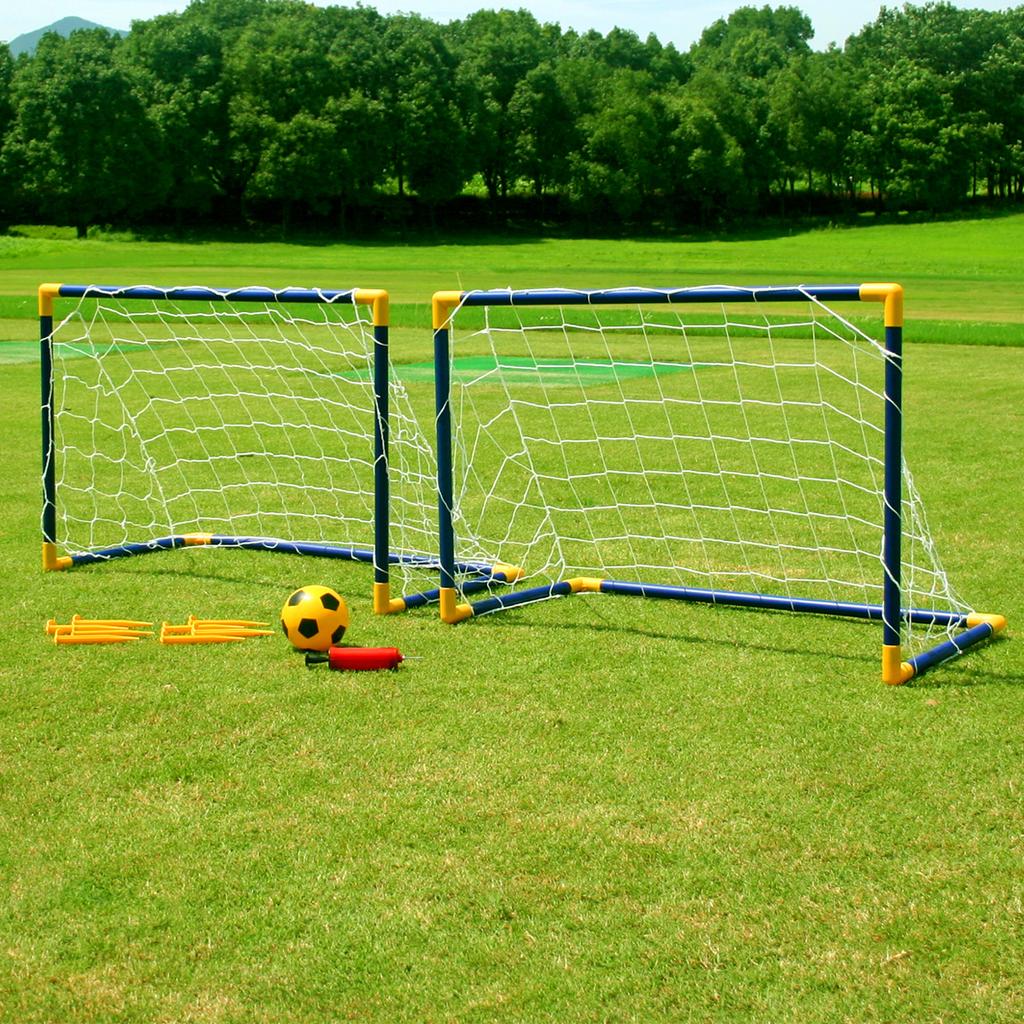 SET OF 2 GOALS 85x60x42CM + BALL + PUMP