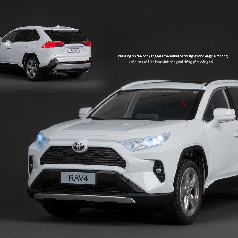 1:24 RAV4 SUV Alloy Cast Toy Car Model Sound and Light Children's Toy Collectibles Birthday gift