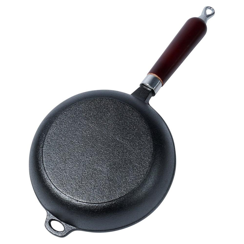 Cast iron frying pan with silicone cover CAST LINE 30 cm