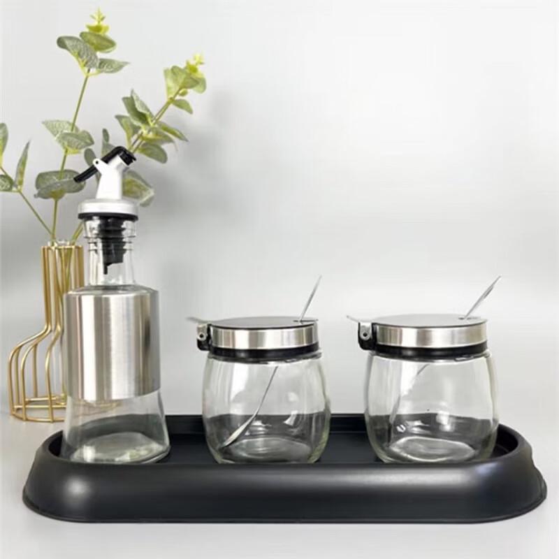 Chui Shan Hai Glass Condiment Dispenser Set