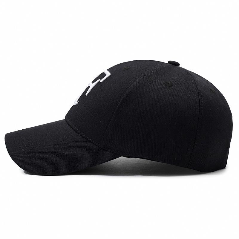 New Spring Style 3D Embroidery Big "F" Baseball Cap. It's a unisex sports cap with a visor, designed for sun protection during o