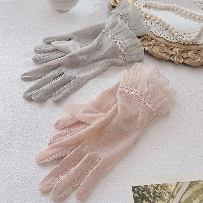 Sun Gloves Ladies Non Slip Ice Silk Summer Touch Screen Breathable Outdoor Cycling Driving Lace Thin and Simple.