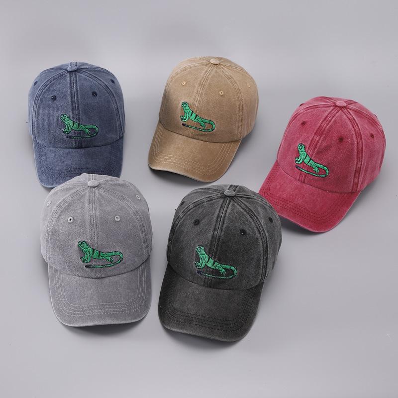 Amazon Lizard Embroidered Baseball Hat with Adjustable Personalized Retro Washed Curved Eaves, Suitable for Men and Women