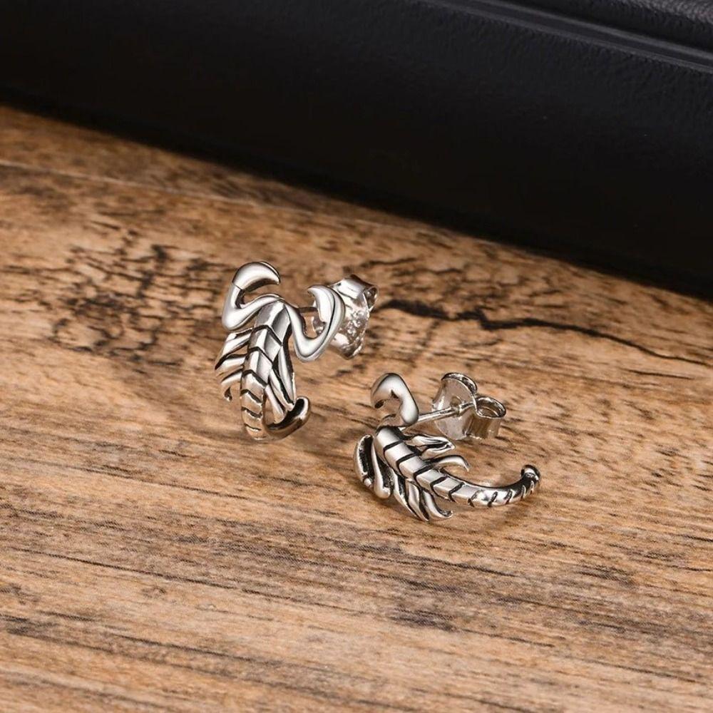 Controse Cherry Skulls Earrings Vintage Skull Hoop Huggie Earrings - Stainless Steel Punk Biker Jewelry For Men Gradient Color Jacket
