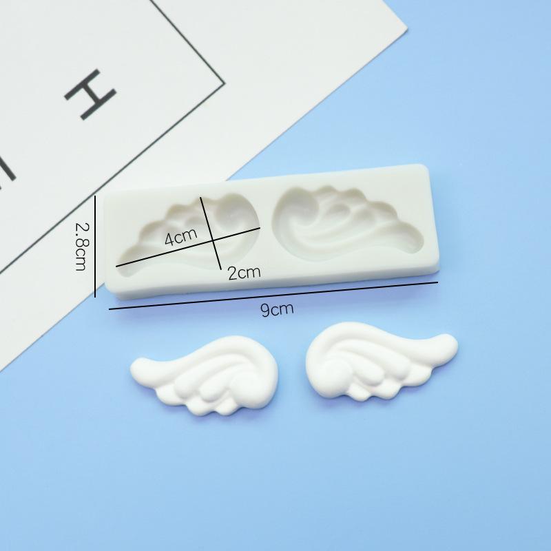 

Wing-Shaped Silicone Mold for DIY Hanging Ornaments & Diffusers