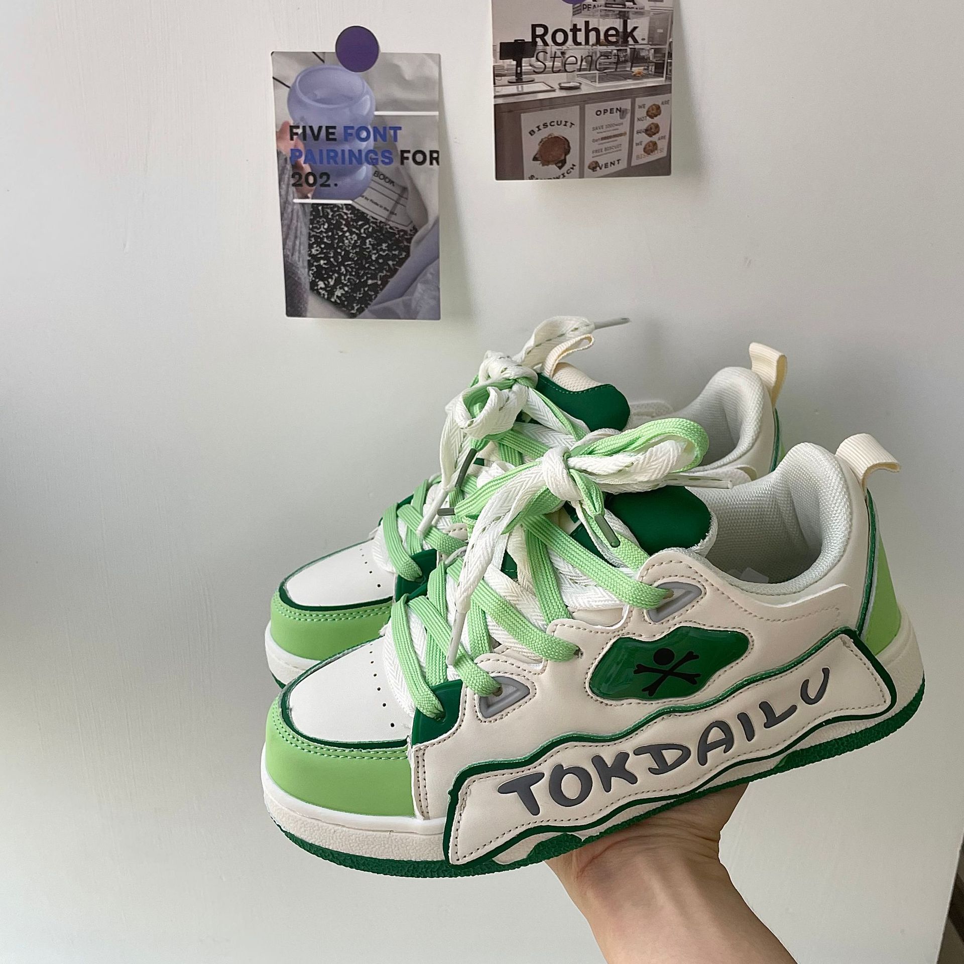 

2024 Баскетбольні черевики для чоловіків, дихаючі кросівки для пар на платформі, жіночі повсякденні кросівки для бігу 44