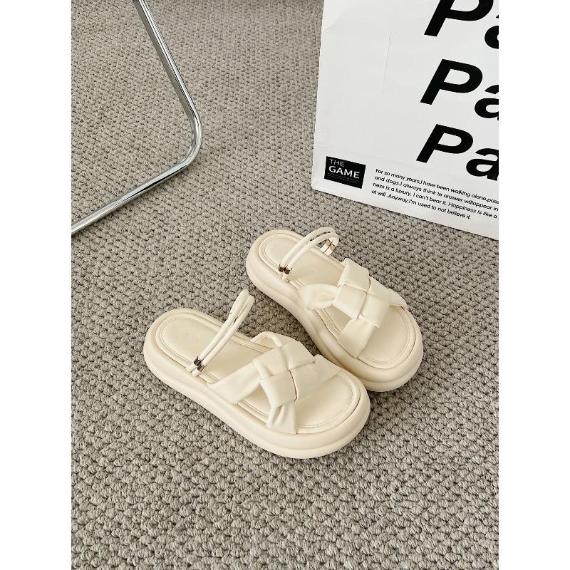 Two Slippers for Women To Wear, Summer New Style Fashion with Skirt, Beautiful Platform Sandals