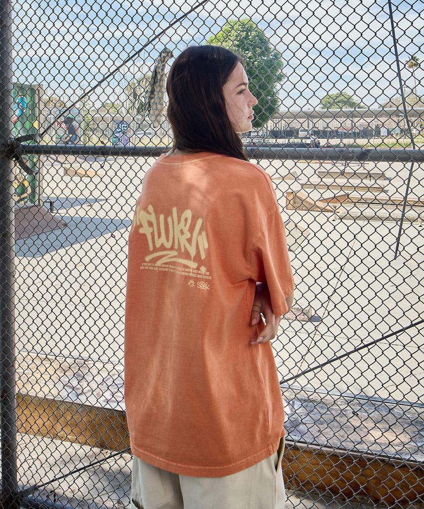 Peullukeu Graffiti Logo Pigment Short Sleeve T-Shirt Orange Fst750