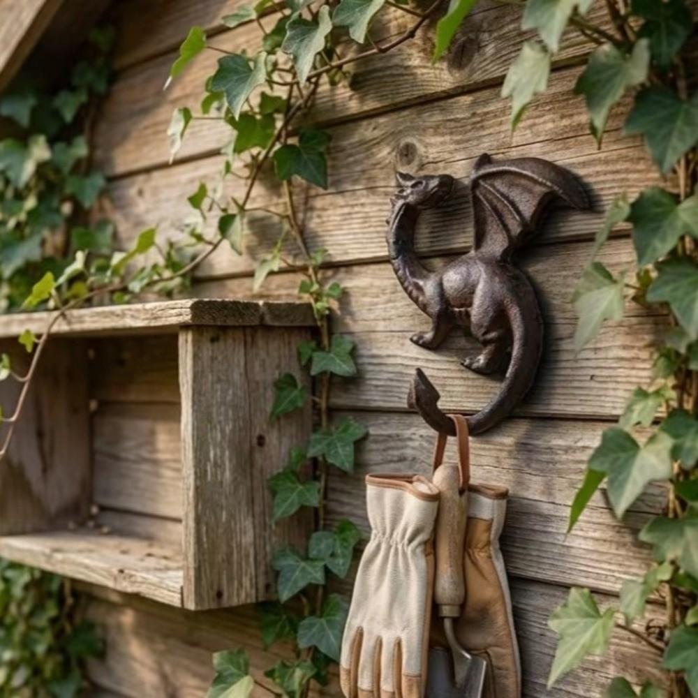 Iron Wall Mount Key Rack Creative Car Key Hook Rack Funny Iron Dragon Tail Hook  Housewarming Gift