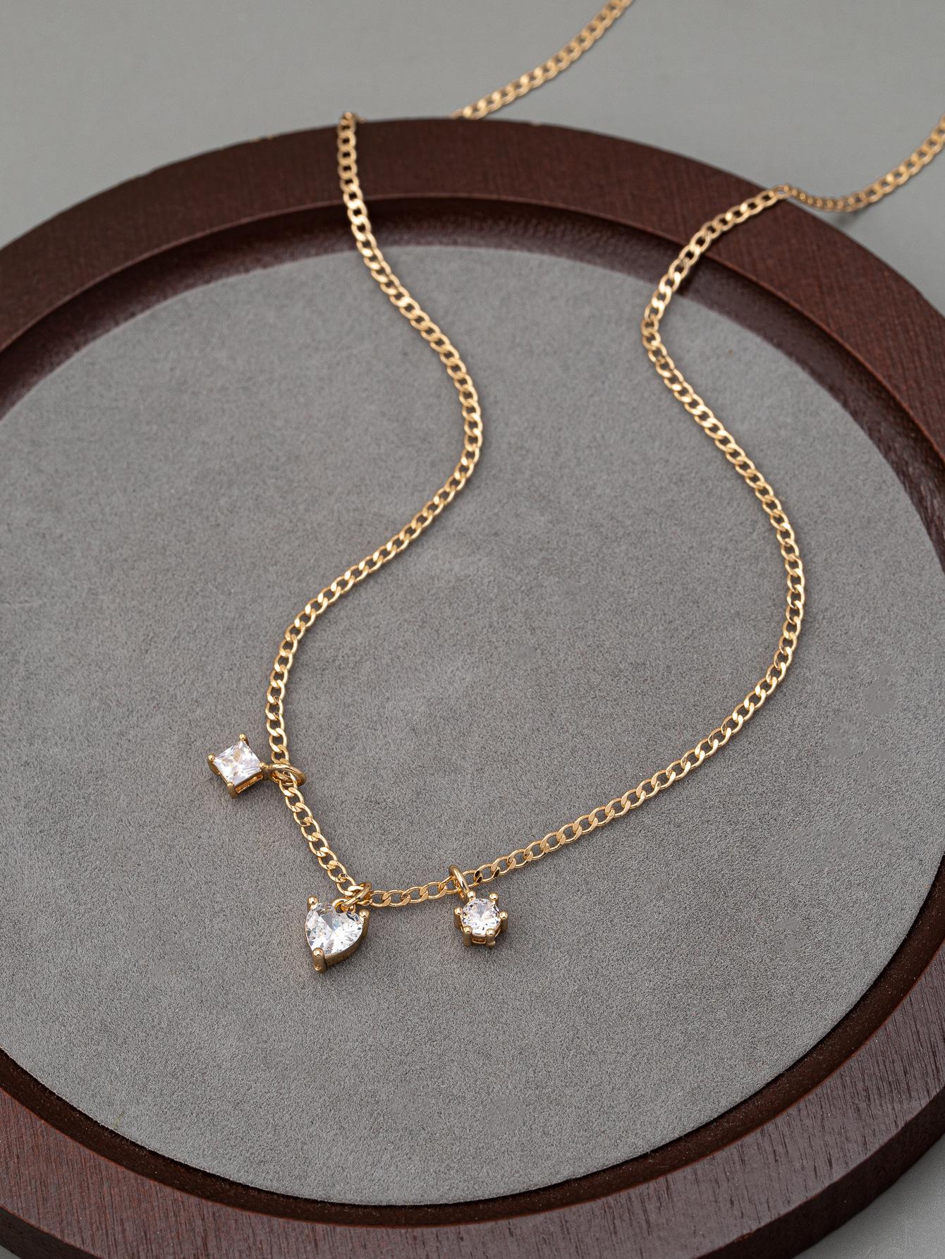 

Темпераментный универсальный стиль инс, простой кристальный кулон, ощущение высокого класса, ожерелье на ключицу, ожерелье, аксессуары для женщин