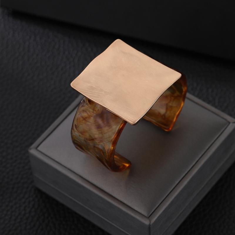 Geometric Brushed Square Metal Bracelet Elegant Bangle Adjustable Wristband Accessories for Modern Fashionable Women