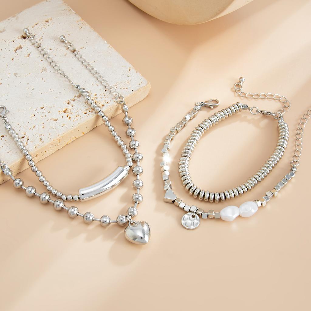 4-piece/set Fashion Imitation Pearl Metal Heart-shaped Pendant Bracelet for Women's Creative Silver Cubic Chain Jewelry