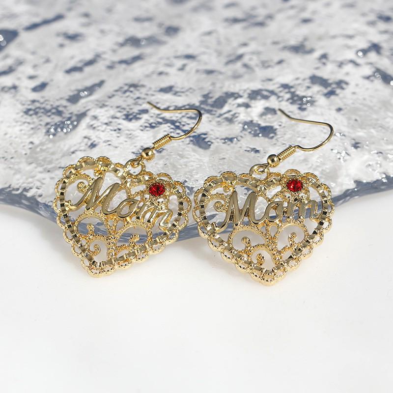 

Heart Dangle Earrings with Red Gemstone Inlay - Sweet Fashion Gift for Mother s Day золотой
