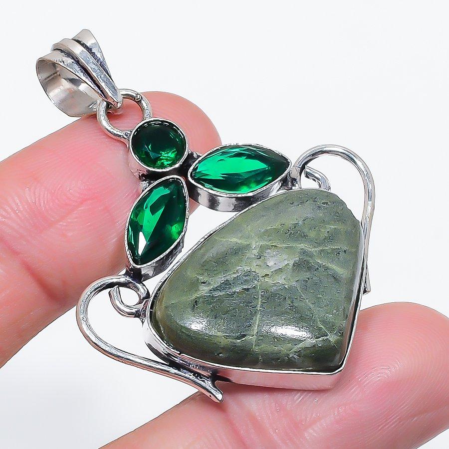 

Натуральный нефрит, диопсид 925 стерлинговое серебро ювелирная подвеска 2,05 c7a00