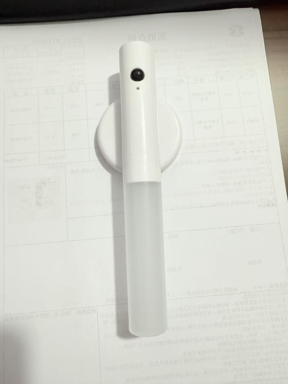 

1 шт. Интеллектуальный индукционный ночной светильник для человеческого тела, светодиодный перезаряжаемый настенный светильник для коридора, индукционный настенный светильник для домашнего туалета белый