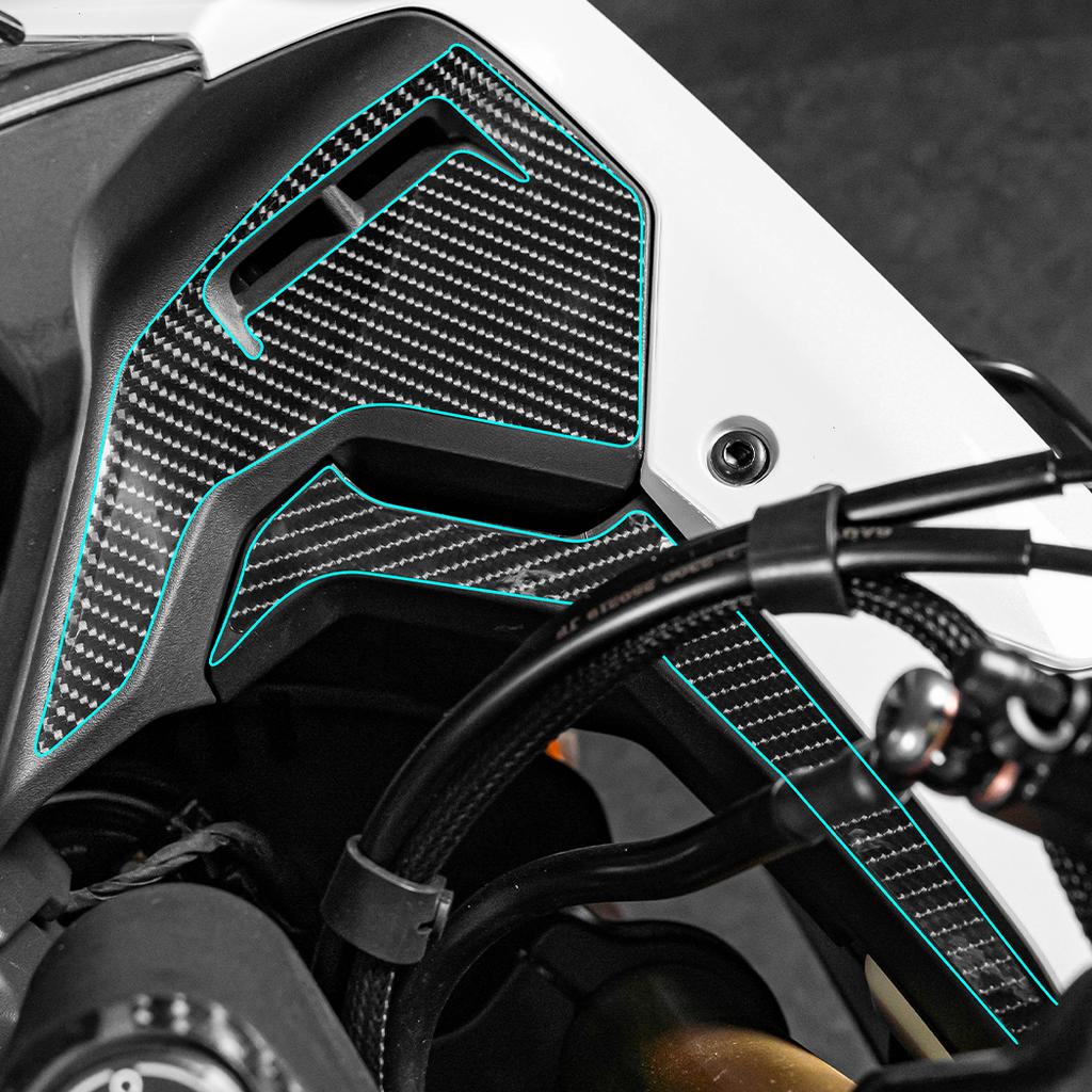 For 2025 CFMOTO 450SRS - Carbon Fiber Protection Sticker Anti-Scratch Stylish Residue-Free Motorcycle Decor