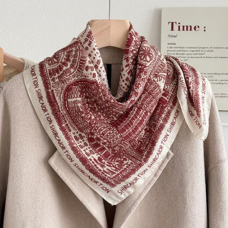 71 meters white chain cotton and linen small square scarf silk scarf women's spring and autumn winter scarf scarf high-end scarf