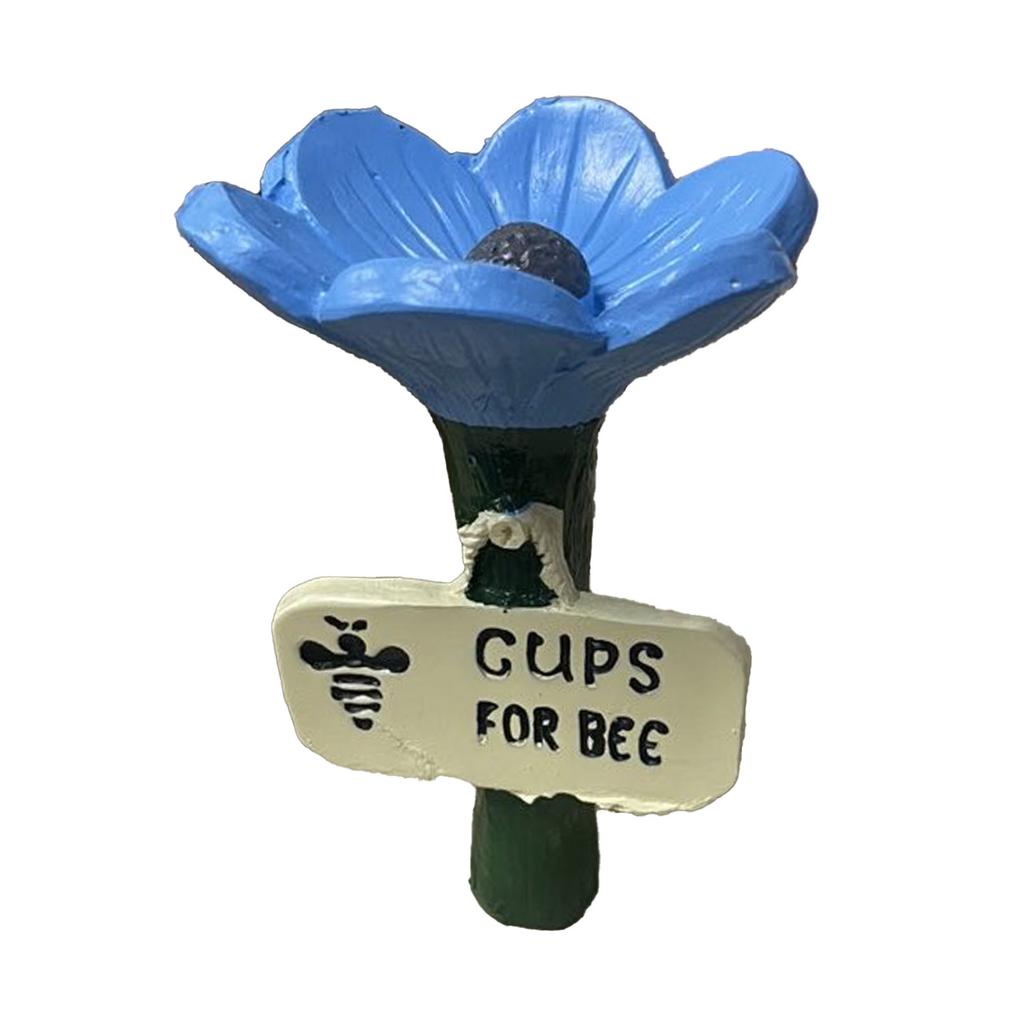 Decorative Resin Flower Shaped Bee Water Feeder Outdoor Garden Ornament with Engraved Cups For Bee Sign for Yard Decor