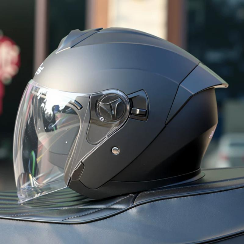 Lightweight Electric Motorcycle Helmet for Women in Summer Sun Protection and Breathable Half Helmet Four Seasons Helmet Men