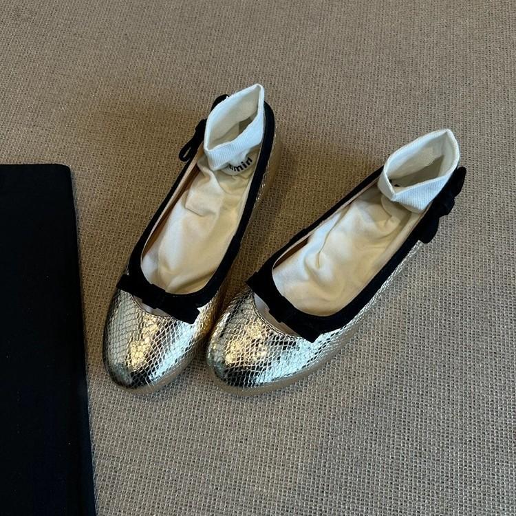 Early spring single shoe girl 2025 new retro fairy evening ballet flat bottom shallow mouth gentle one pedal commuting ladyshoes
