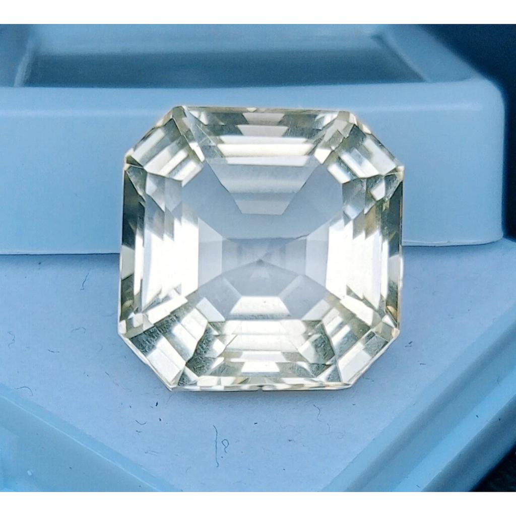 Beautiful Natural Light Yellow Sapphire 14+ Ct Asscher Cut Certified Gemstone