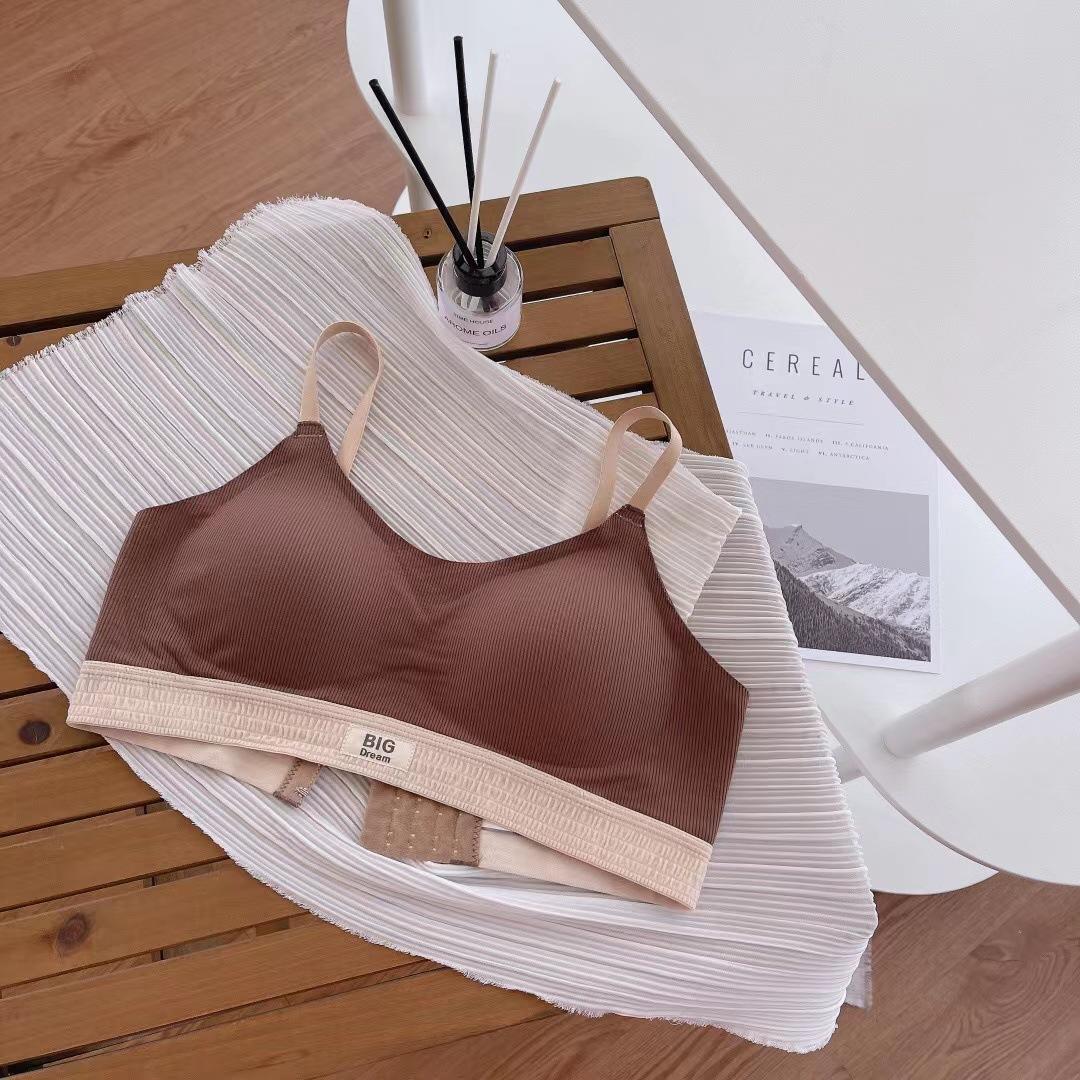 Бюстгальтер с резьбой — фото 18