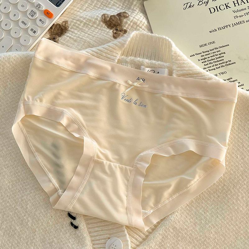 

Girls Summer Thin Sweet Ice Silk No Trace Skin Comfortable Breathable Waist Triangle Briefs XL тілесний