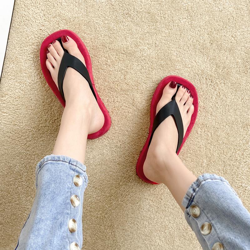 2025 Spring Cool Slippers Women's Pinch Feet Thick-soled Flip-flops Women's Sandals Wear Flat-bottomed Beach 888 Breathable and Lightweight