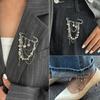 Elegantní řetízek na kalhoty ve tvaru srdce s kamínky, nastavitelný, jako brož pro dekoraci oblečení a styling outfitu