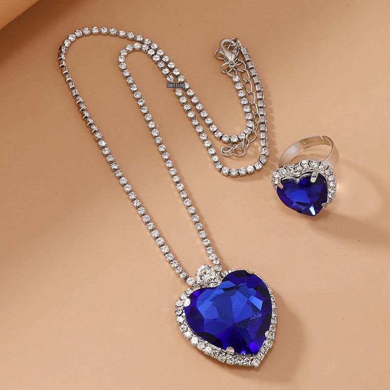Exquisite Sapphire Pendant Necklace & Heart-Shaped Rhinestone Ring Set for Women