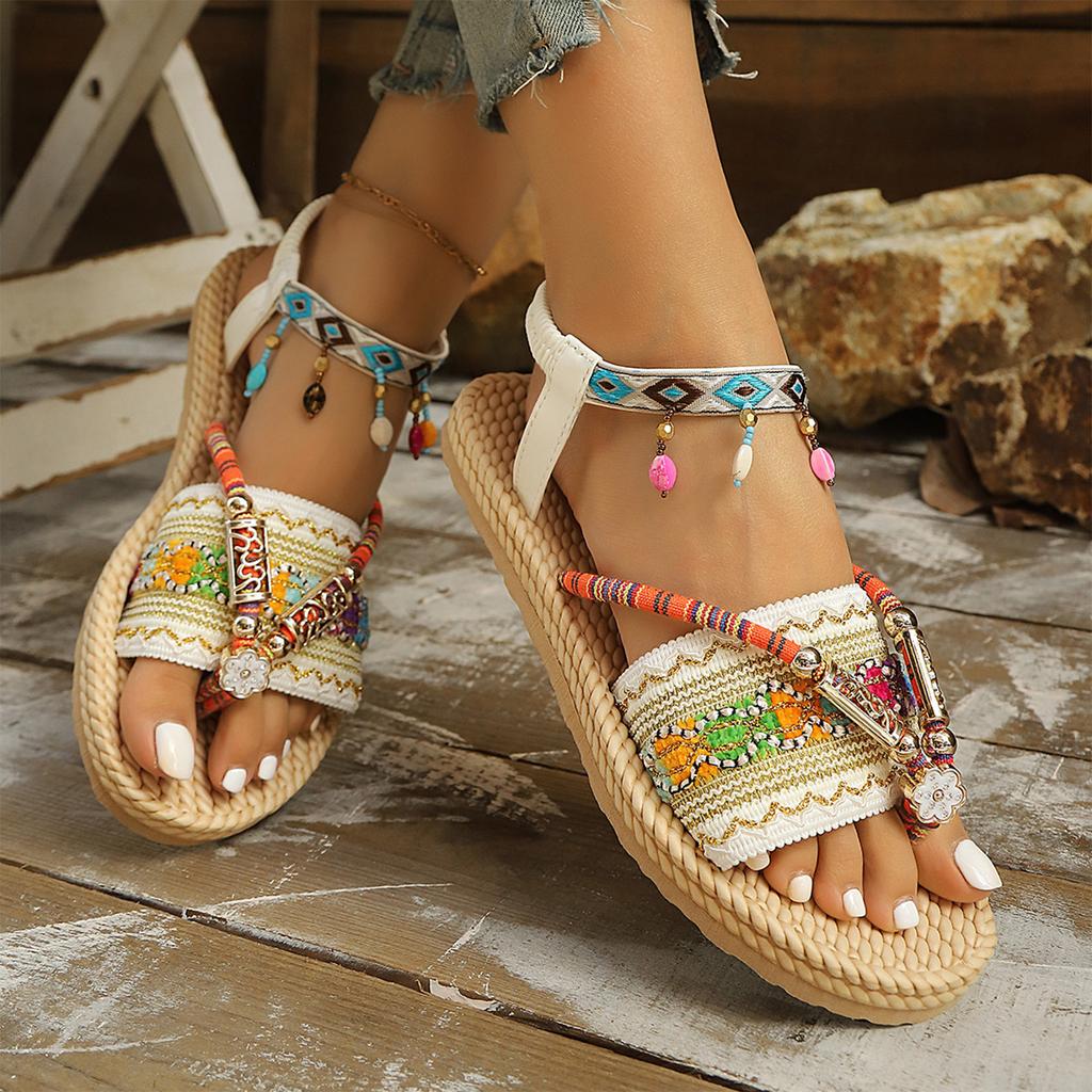 Women Ethnic Style Beaded Toe Loop Sandals Woven Straw Sole Flat Beach Shoes with Decorative Ankle Strap and Embellishments