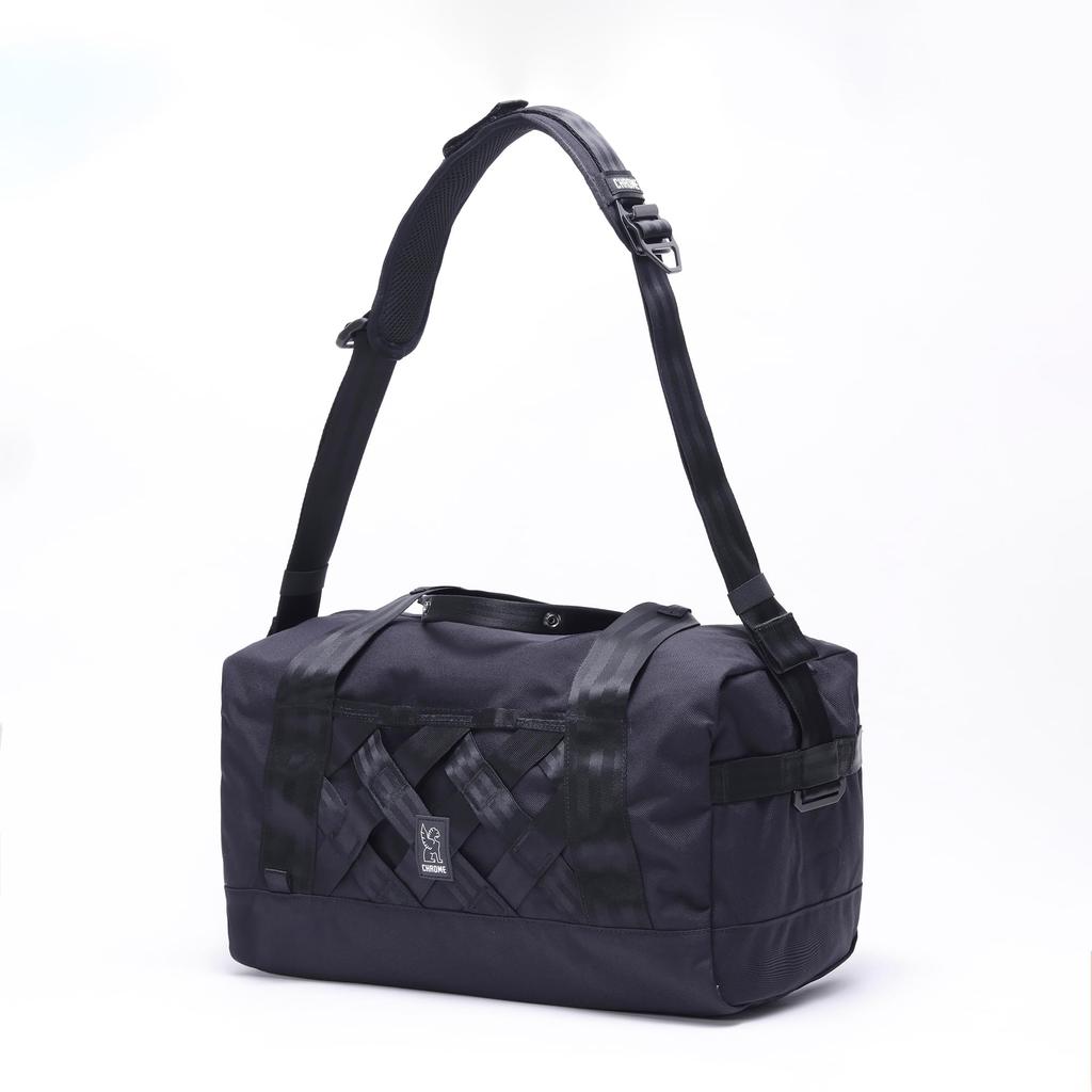 Chrome BARRAGE 32L DUFFLE Duffel Bag (Current Model) BLKXBLACK X Black X Water-Repellent