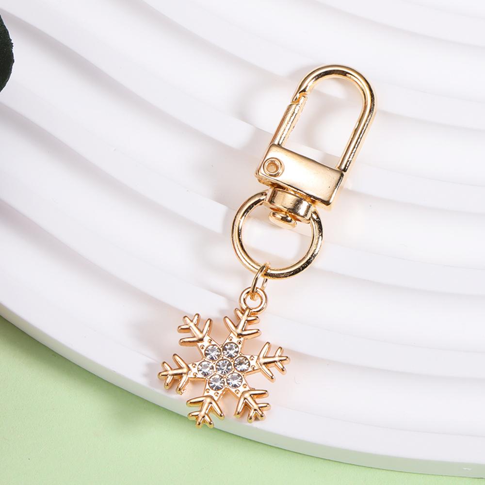 Sparkling crystal pearl Snowflake Keychain Boho Zinc alloy metal Key Chain Ring for Women Kids Christmas Accessories Keyholder