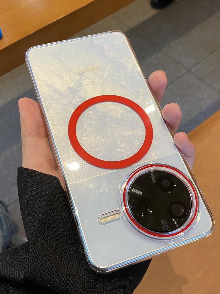 For POCO F7 Pro F7 Ultra Clear Magnetic Dropproof Shockproof and Anti-Yellowing Phone Case