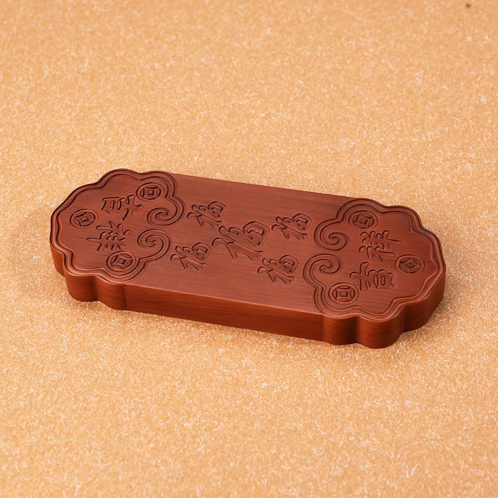 Resin Car Dashboard Decor With Wooden Finish For Car Enthusiasts Gift Idea