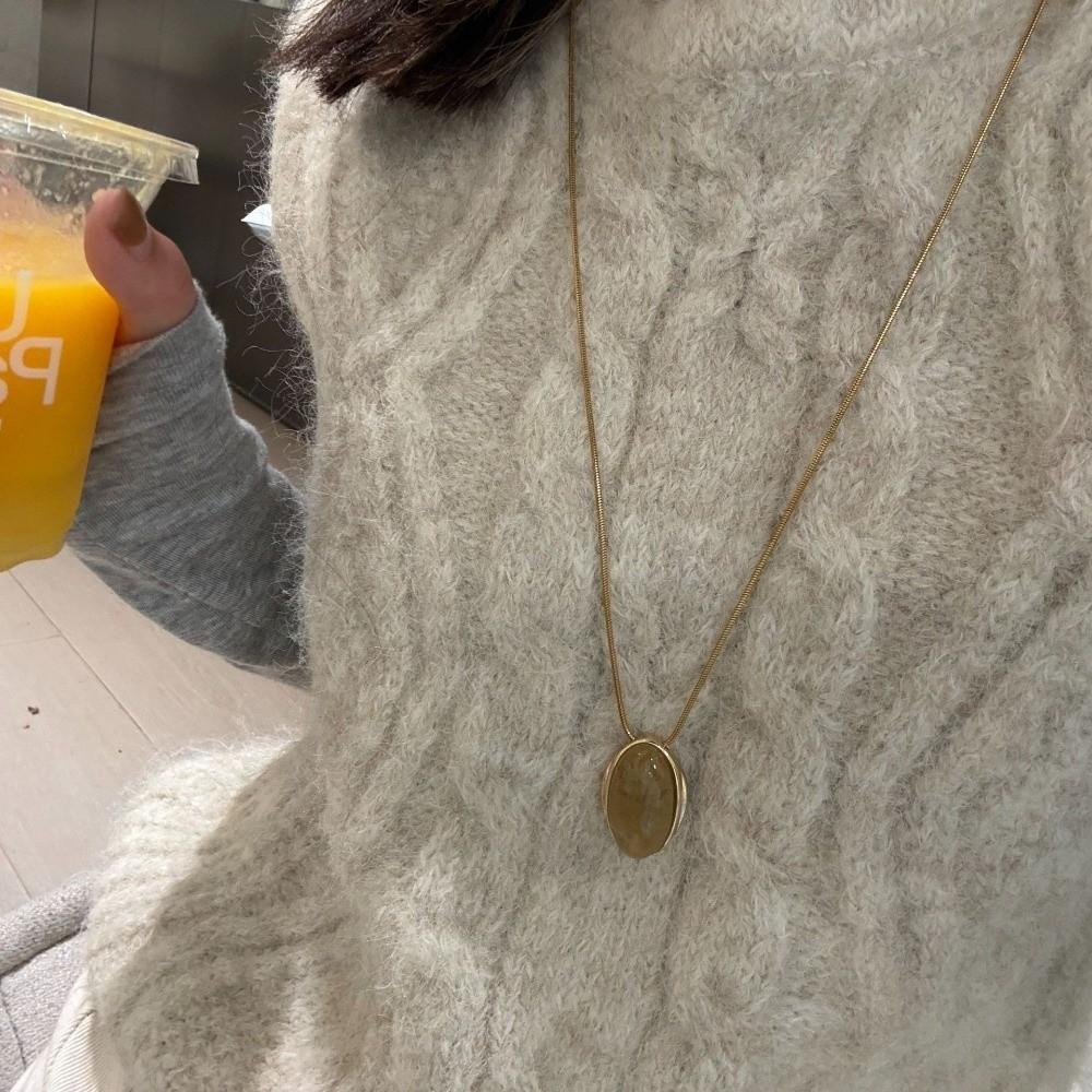 Retro Necklace for Women Advanced Stone Pendant Necklace Trendy Sweater Chain  Clothing Accessories