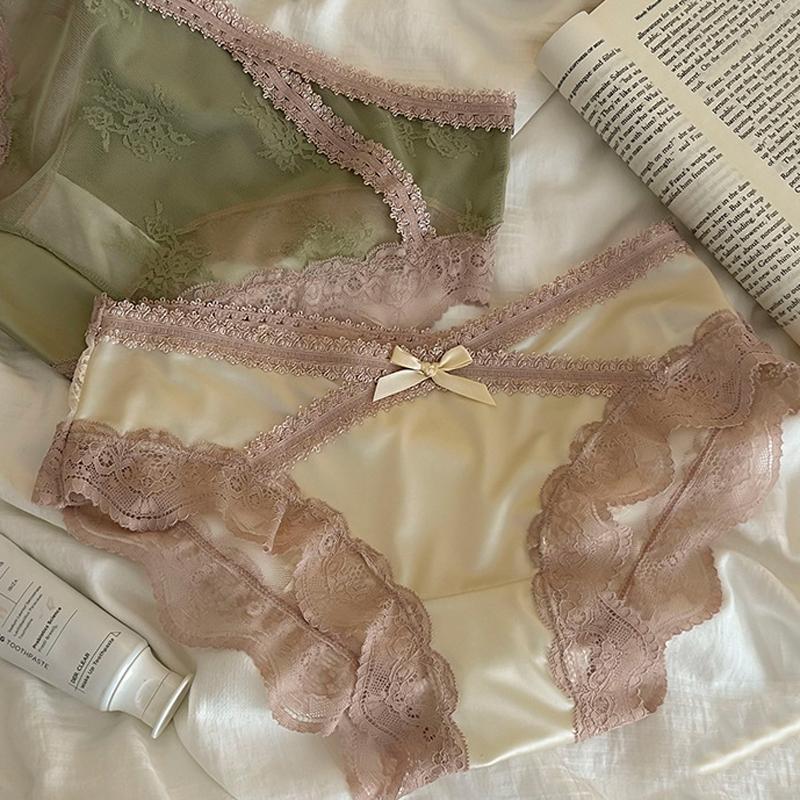 Sexy dameundertøy Mesh-spleis blonder truser Is-silke sateng ensfarget briefs Lav midje Mykt pustende undertøy