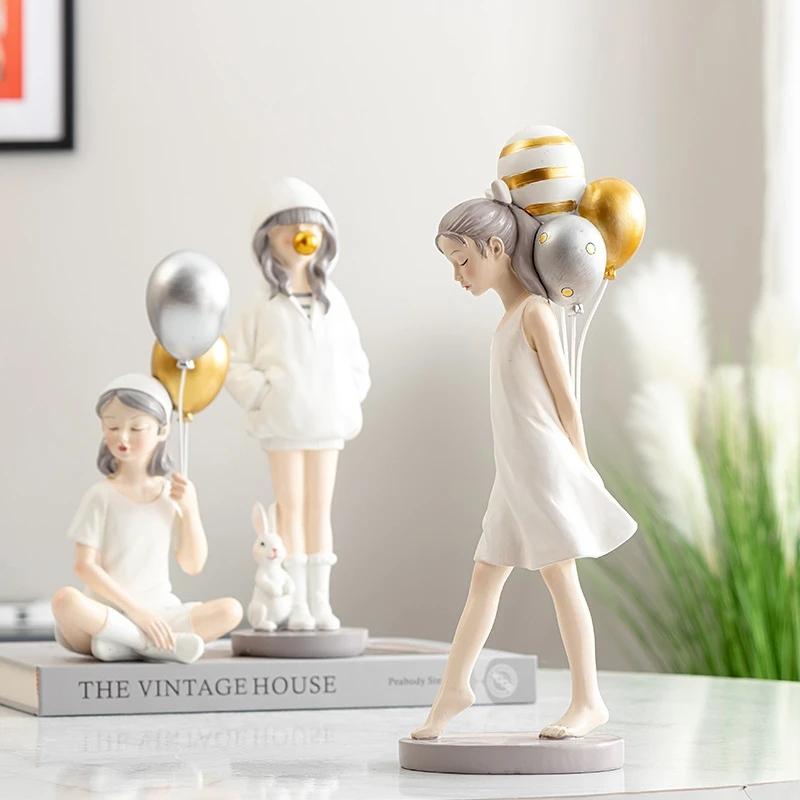 Nordic Modern Girl Resin Statues Living Room Decor Character Model Home Decoration Accessories Office Ornaments Birthday Gift