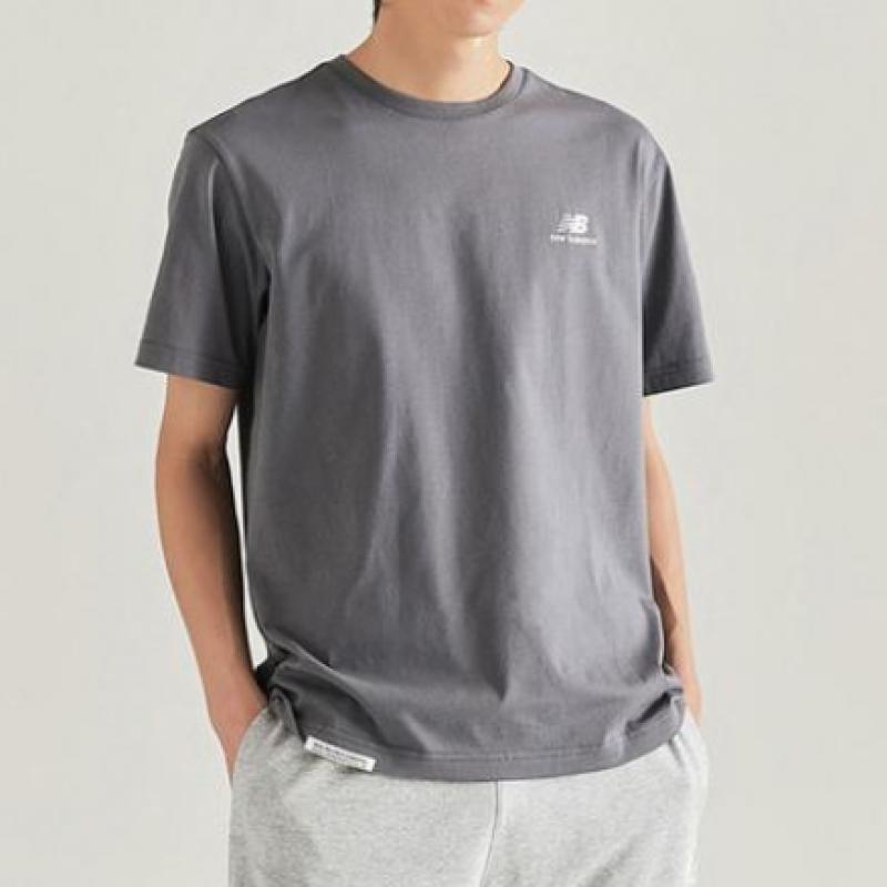 New Balance Small Logo Short Sleeve Tee Nbned21013 4