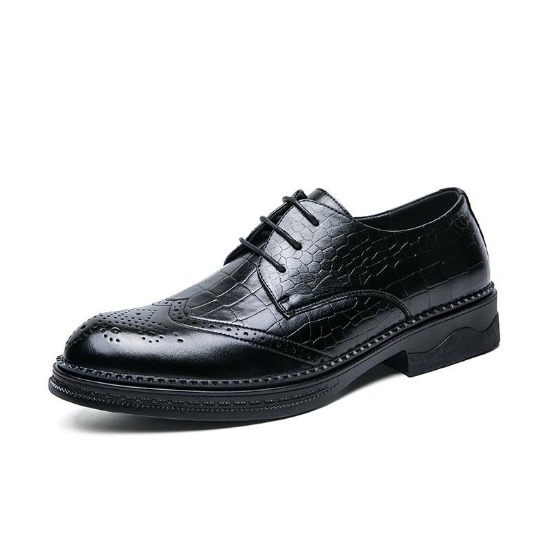 Fashion Italian Brand Men's Leather Casual Shoes Classic Brown Brogue Shoes Office Commuting Men's  Business Work Shoes Versatile