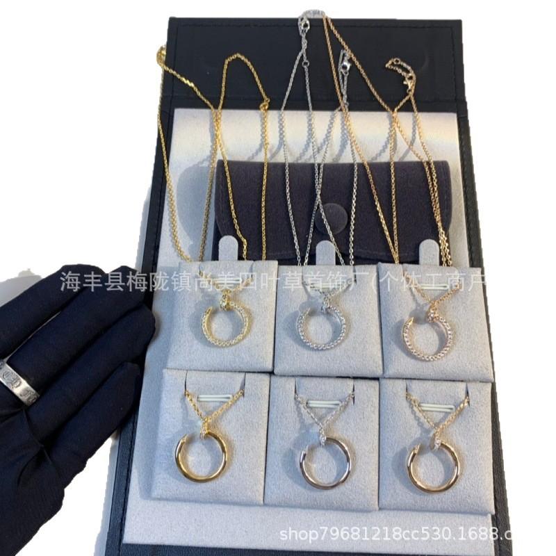 Złoty Naszyjnik Cartier Wersja High z Diamentami na Głowie i Ogonie, Pełny Diamentowy Gwóźdź, Luksusowy Cienki Łańcuszek na Obojczyk, Grawerowanie CNC