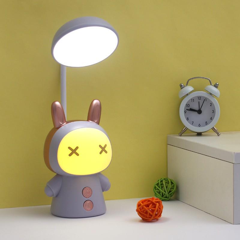Bear Cartoon Study Lamp: Creative USB-Charged Night Light for Children's Bedroom or Bedside