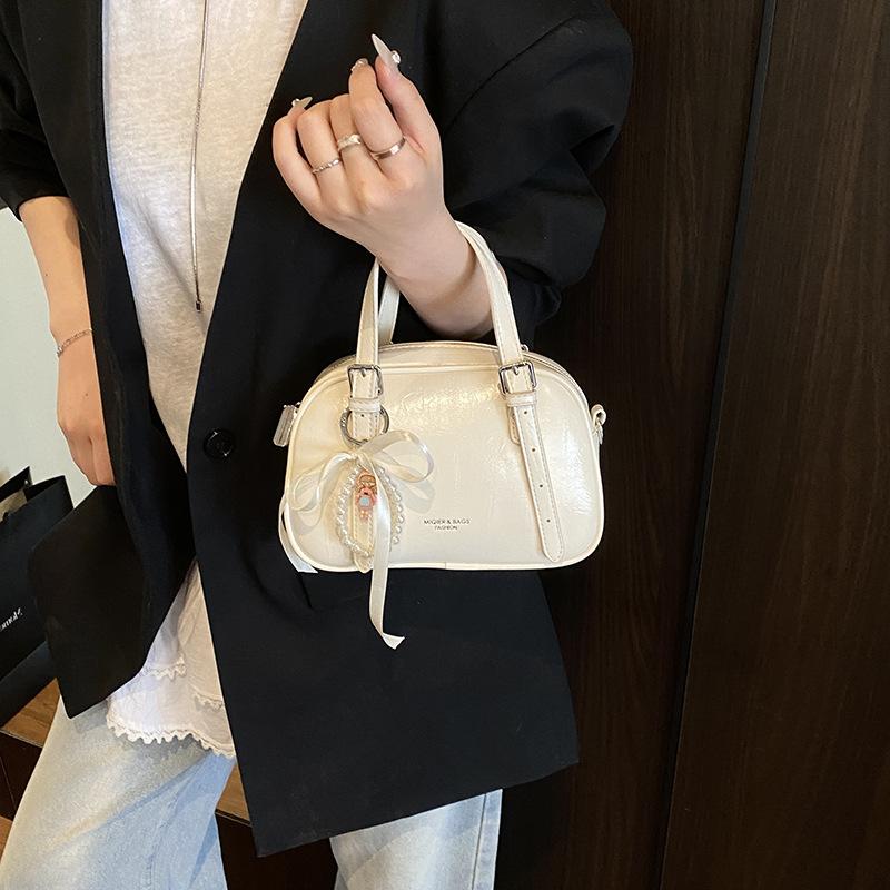 Premium sense small bag women's 2025 new spring and summer versatile oblique span bag handbag pillow bag small square bag